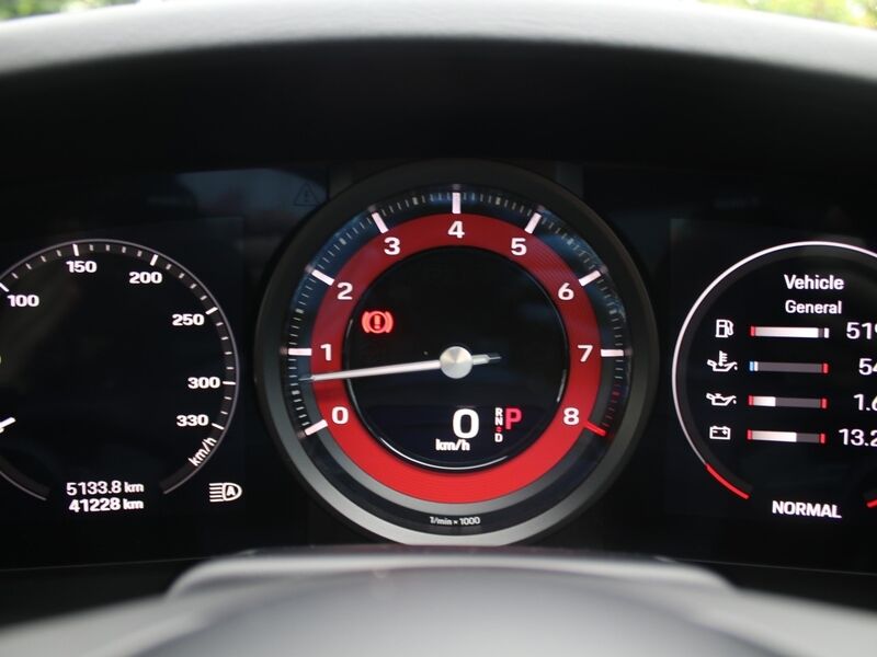 More views of Porsche 911