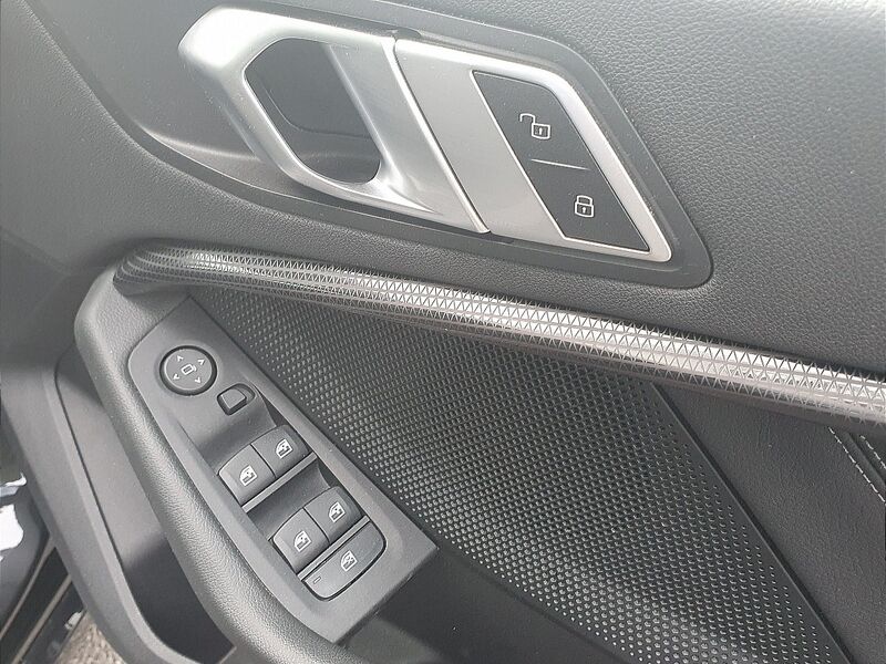 More views of BMW 1 Series