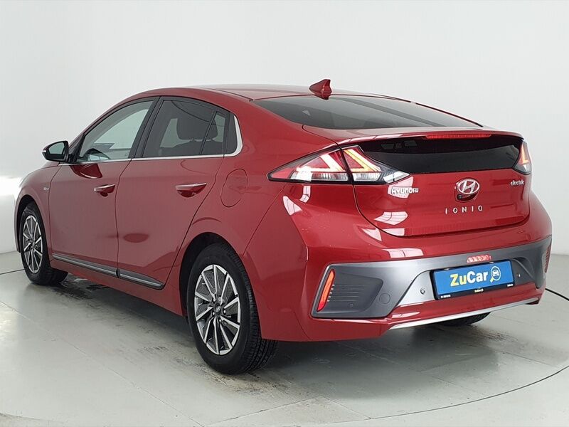 More views of Hyundai Ioniq