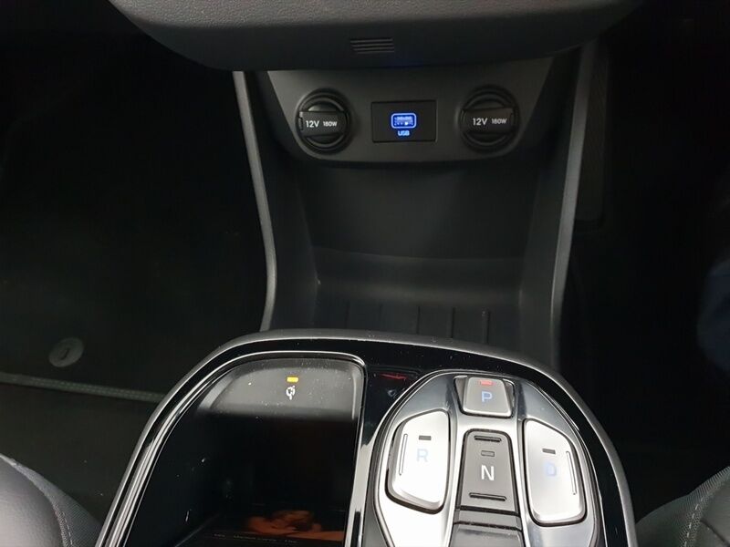 More views of Hyundai Ioniq