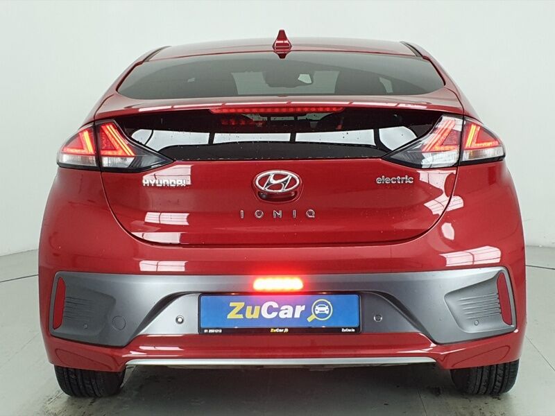 More views of Hyundai Ioniq