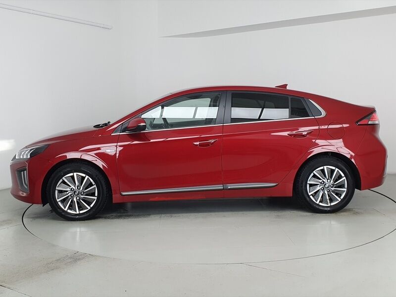 More views of Hyundai Ioniq