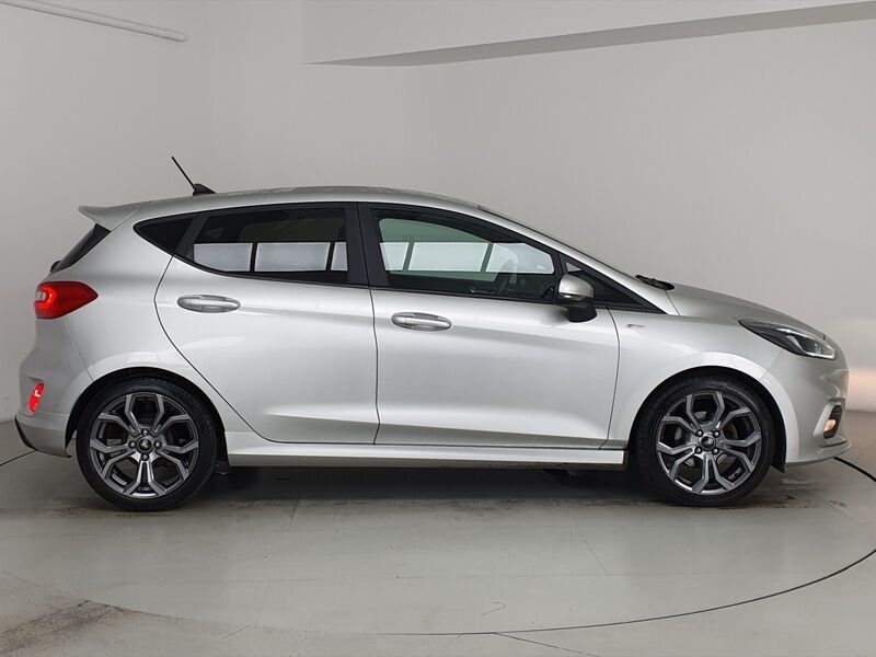 More views of Ford Fiesta