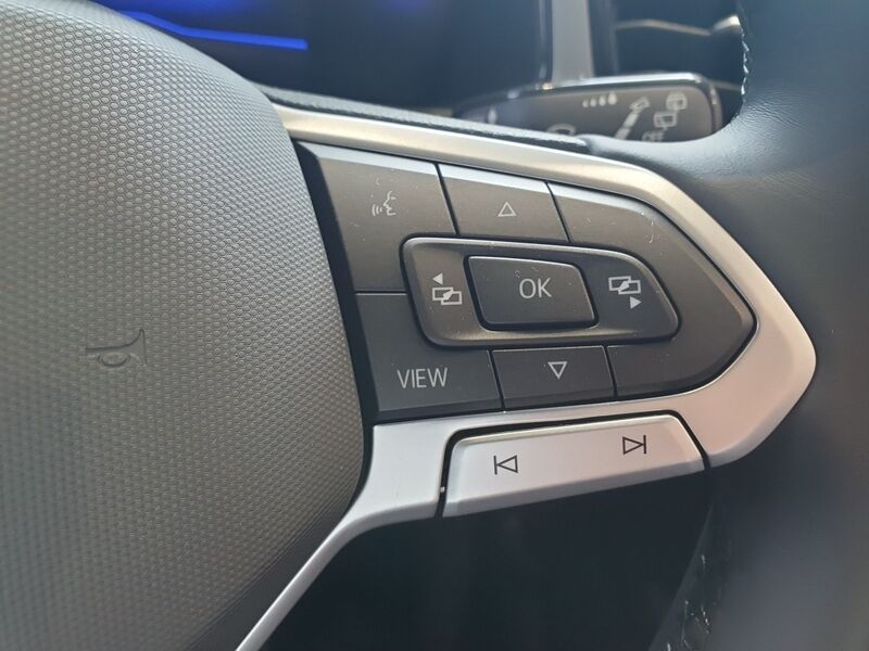 More views of Volkswagen T-Roc