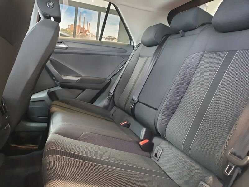 More views of Volkswagen T-Roc