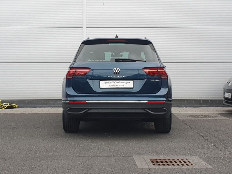 More views of Volkswagen Tiguan