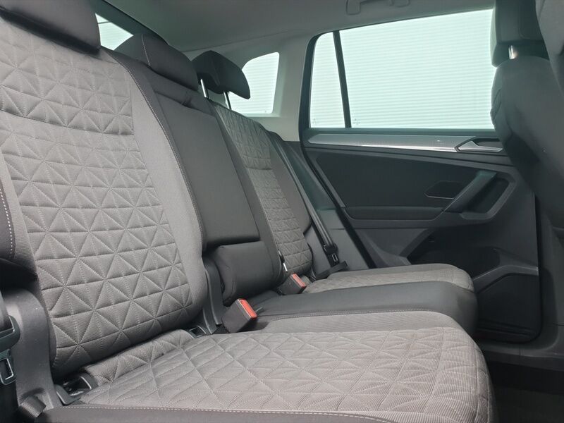 More views of Volkswagen Tiguan