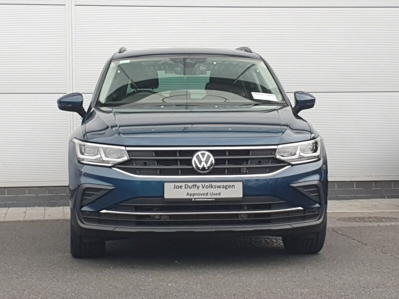 More views of Volkswagen Tiguan