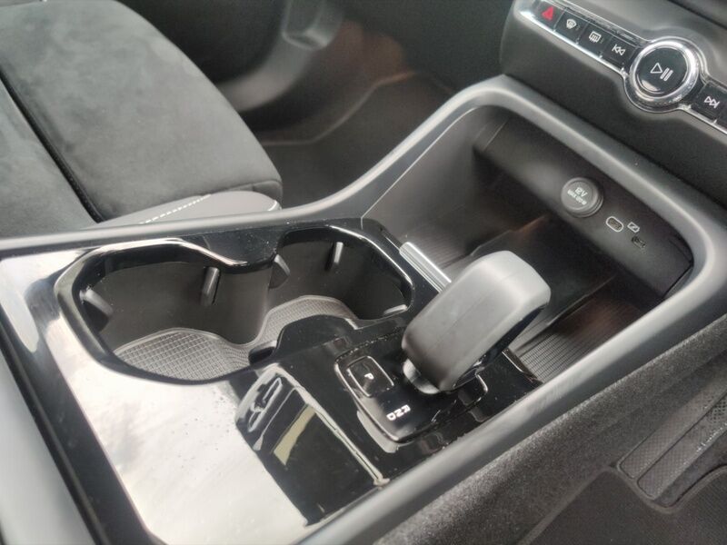 More views of Volvo XC40