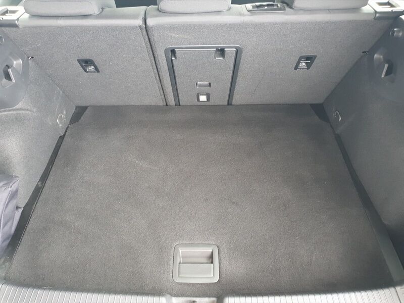 More views of Volkswagen Golf