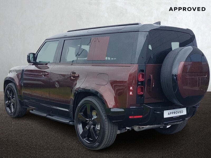 More views of Land Rover Defender