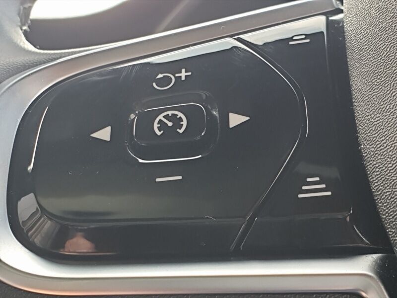 More views of Volvo XC60