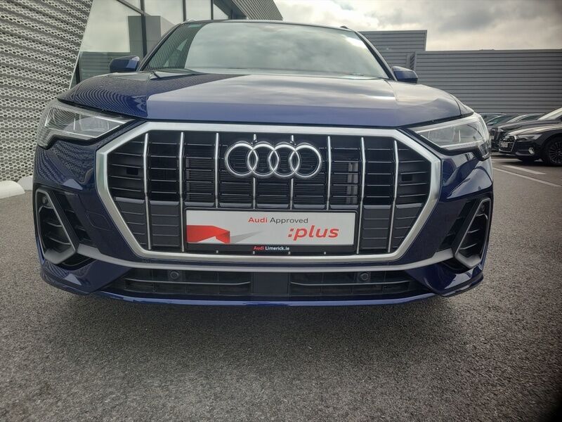 More views of Audi Q3