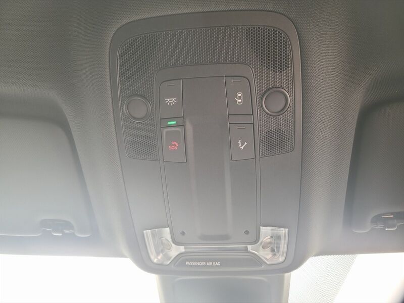 More views of Audi Q3