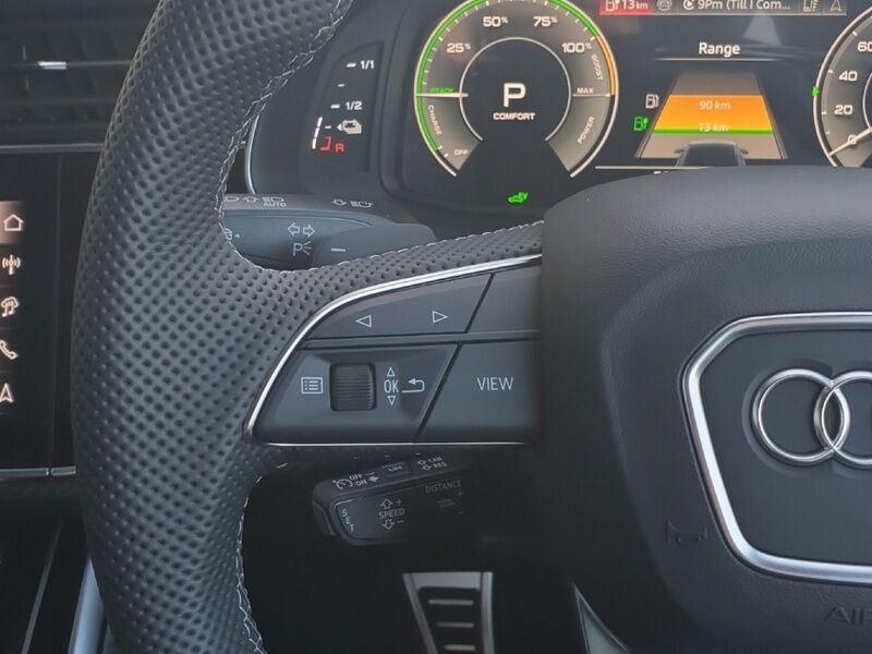 More views of Audi Q8