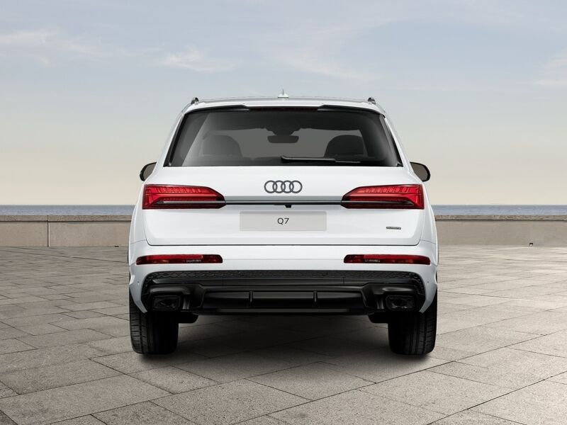 More views of Audi Q7