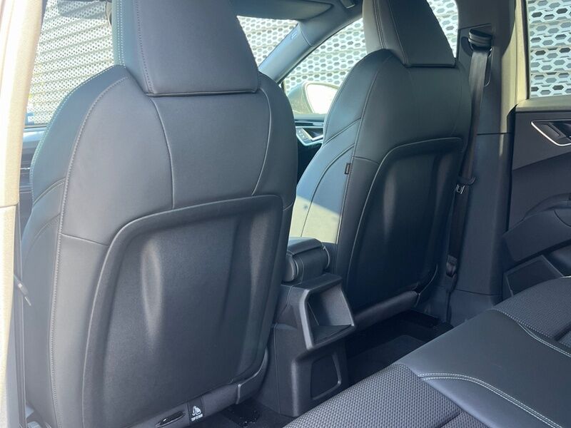 More views of Audi Q4 E-tron