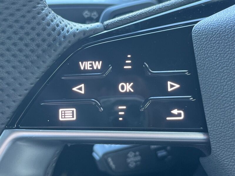 More views of Audi Q4 E-tron