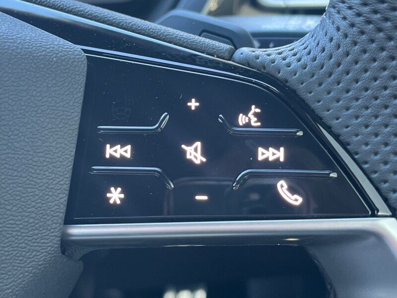 More views of Audi Q4 E-tron