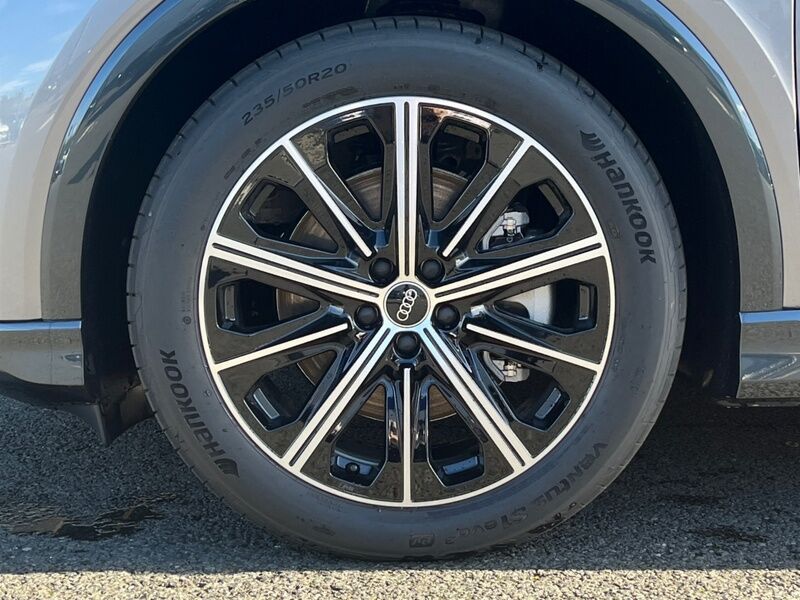 More views of Audi Q4 E-tron