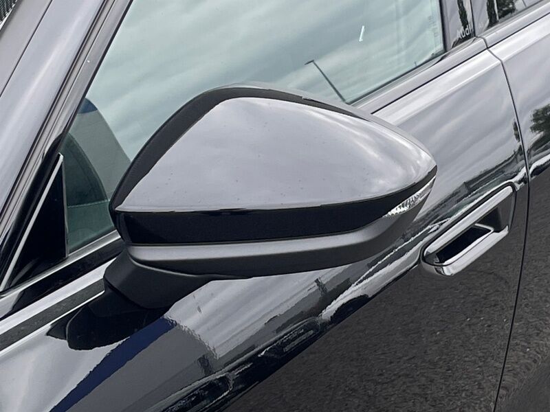 More views of Audi A5