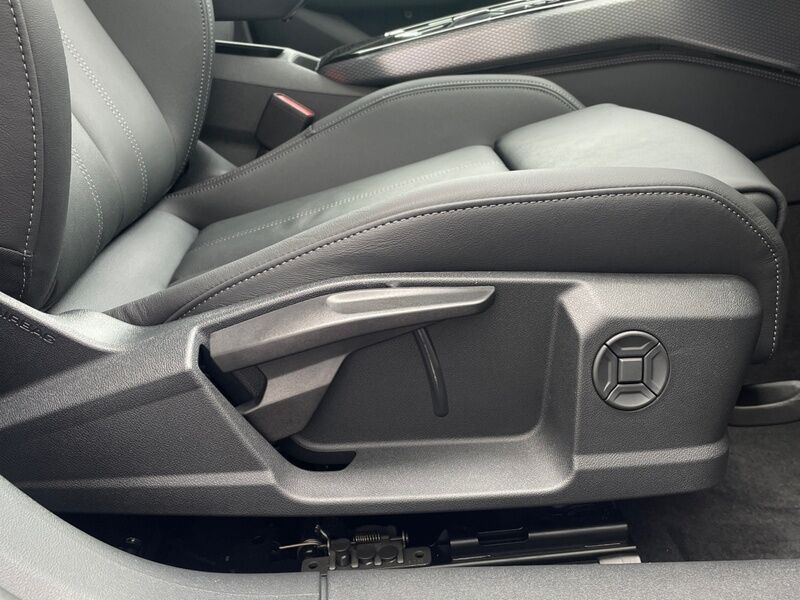 More views of Audi A5