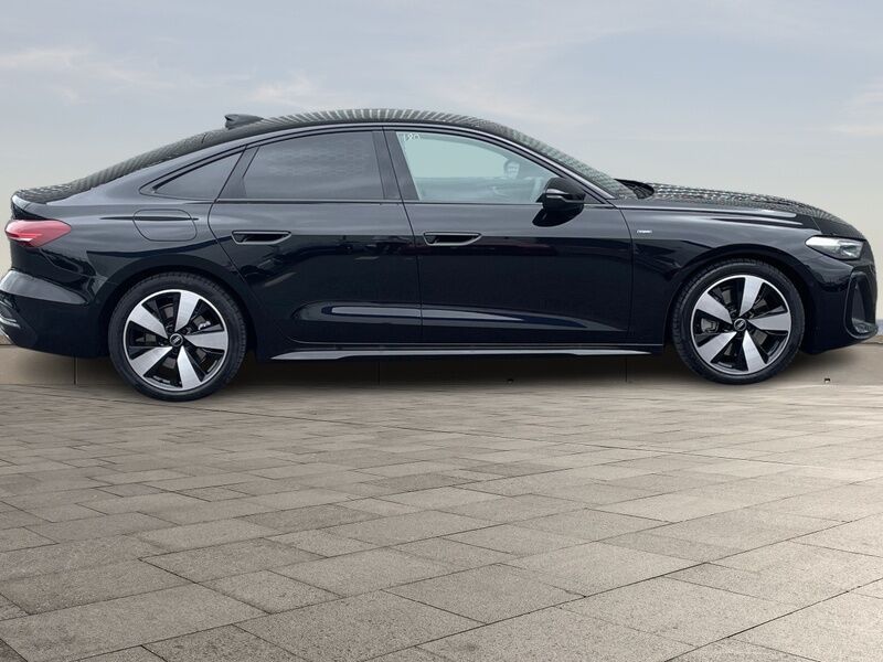 More views of Audi A5