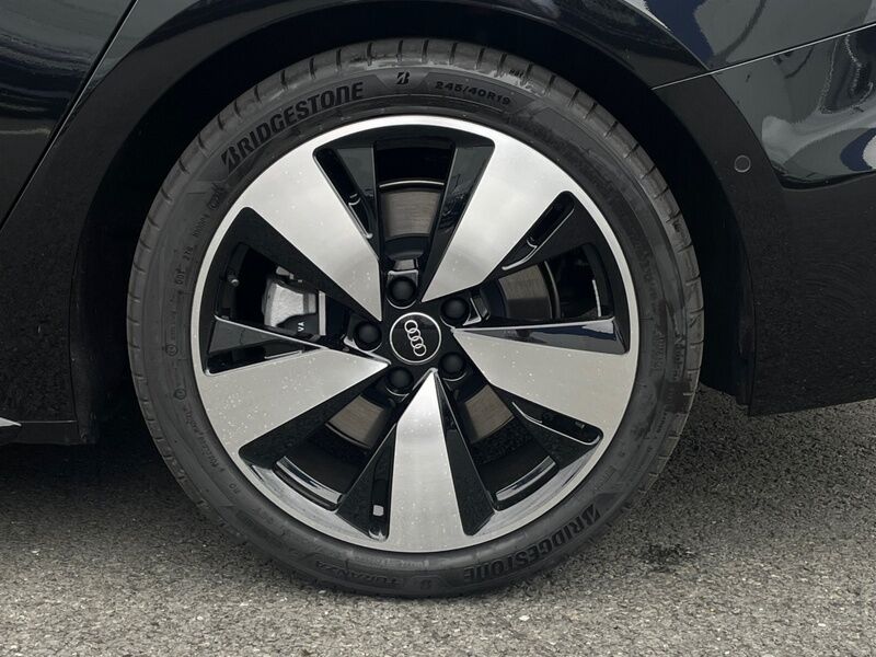 More views of Audi A5