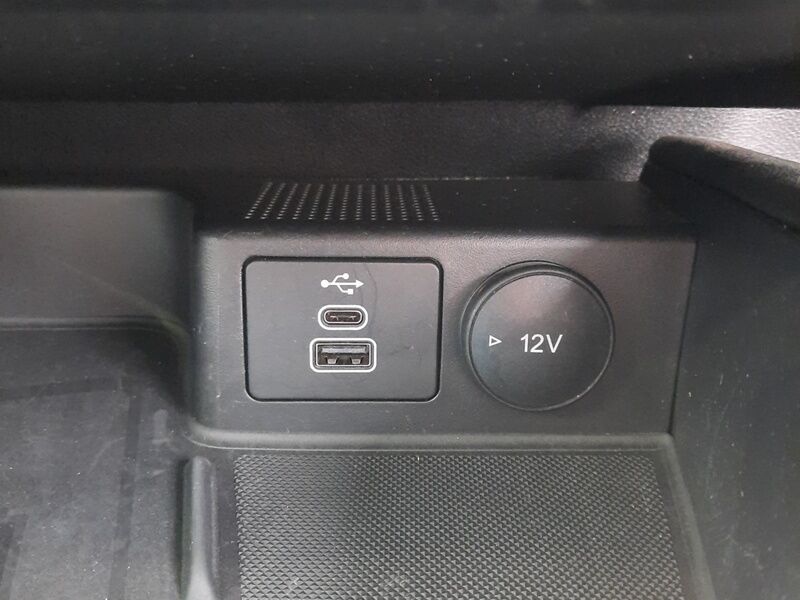 More views of Ford Kuga