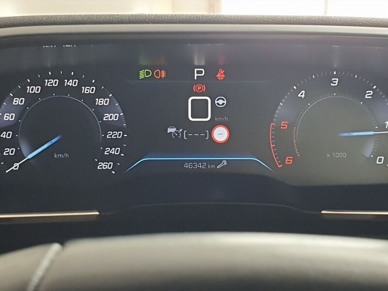 More views of Peugeot 508 