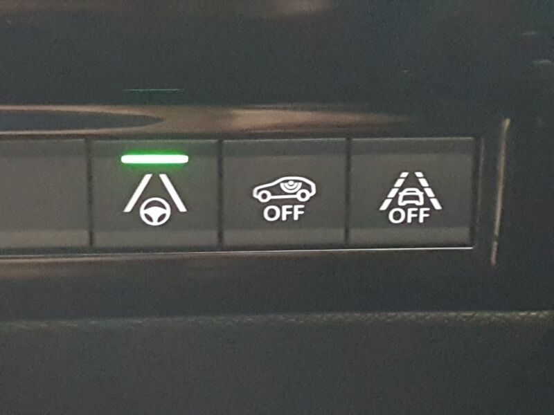 More views of Peugeot 508 