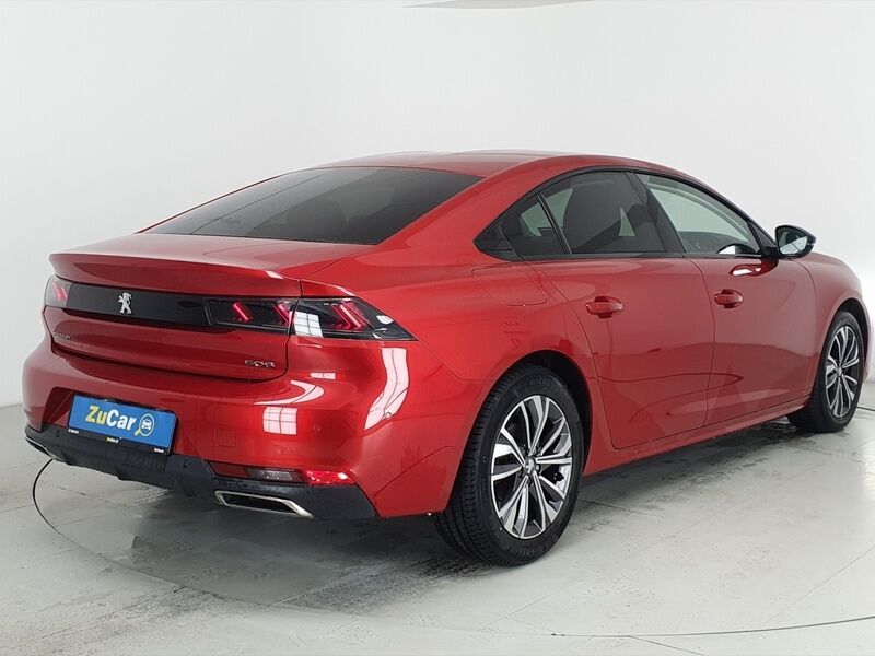 More views of Peugeot 508 