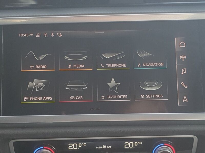 More views of Audi Q3