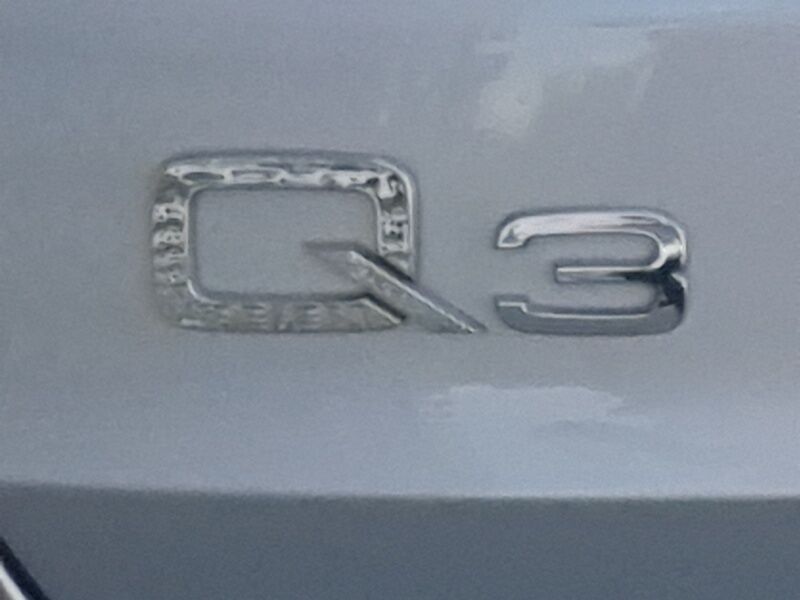 More views of Audi Q3