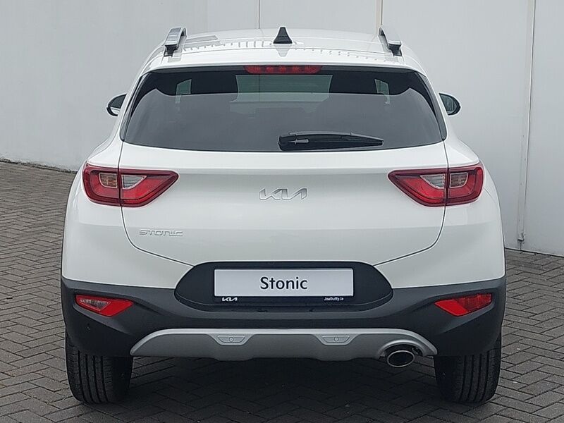 More views of Kia Stonic