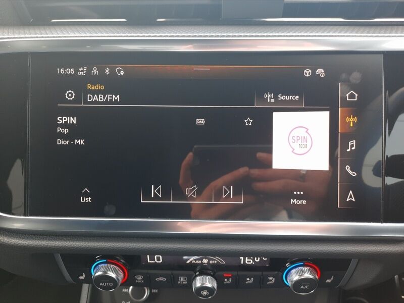 More views of Audi Q3