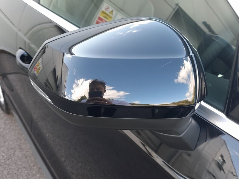 More views of Audi Q3