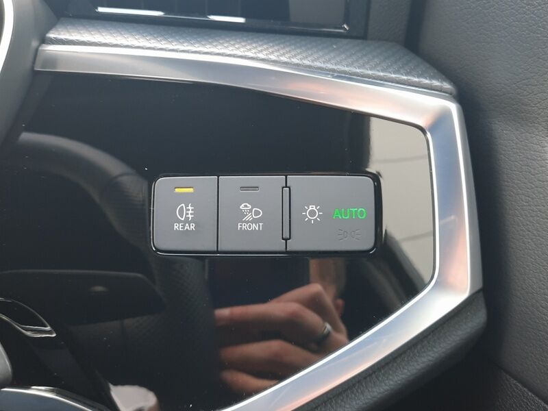 More views of Audi Q3