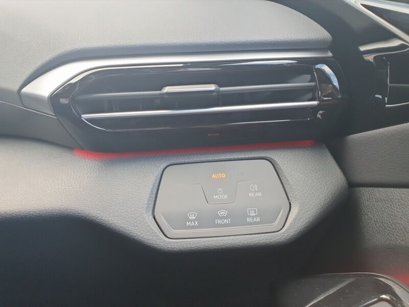 More views of Volkswagen ID.4