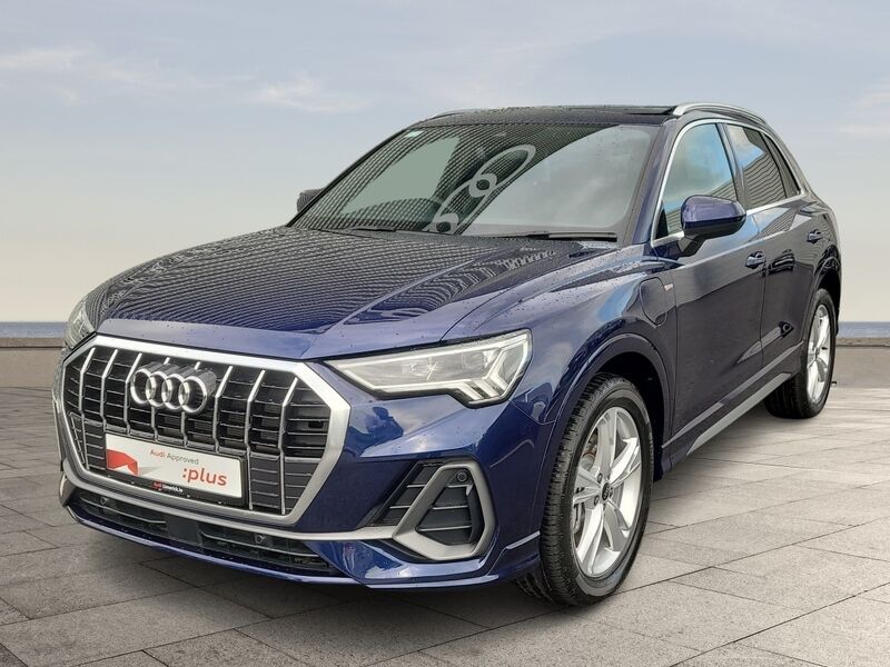 More views of Audi Q3