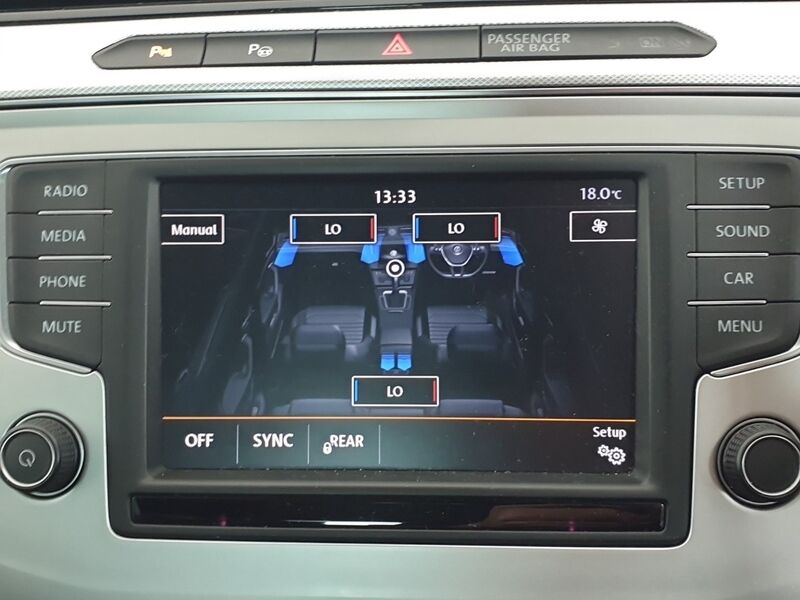 More views of Volkswagen Passat
