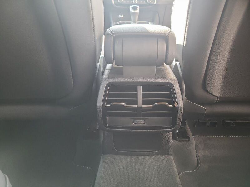 More views of Audi Q3
