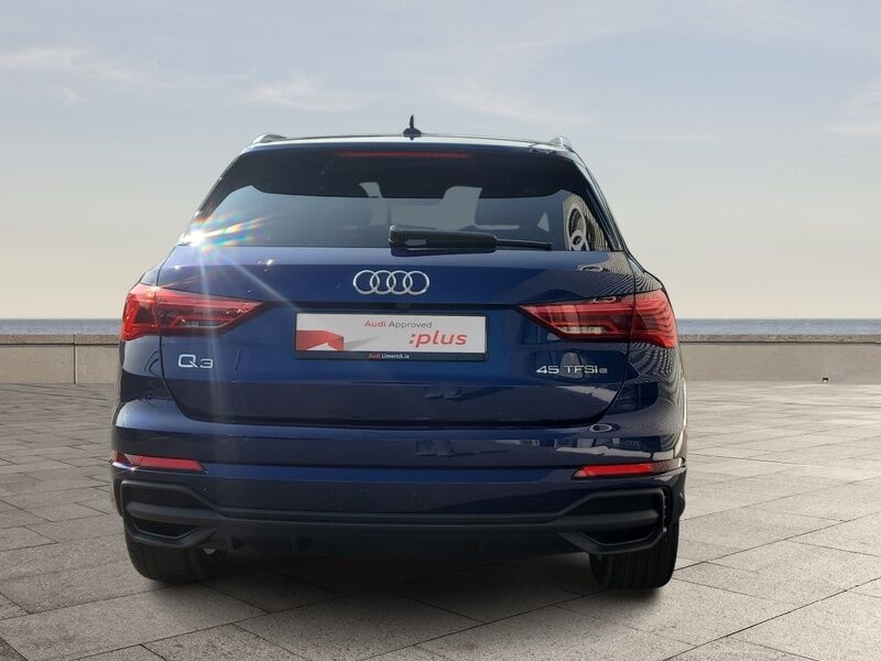 More views of Audi Q3