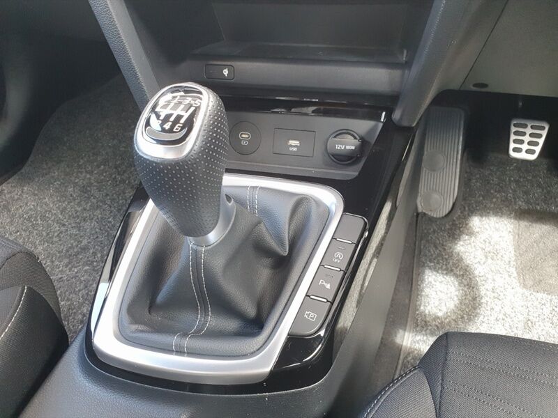 More views of Kia Ceed
