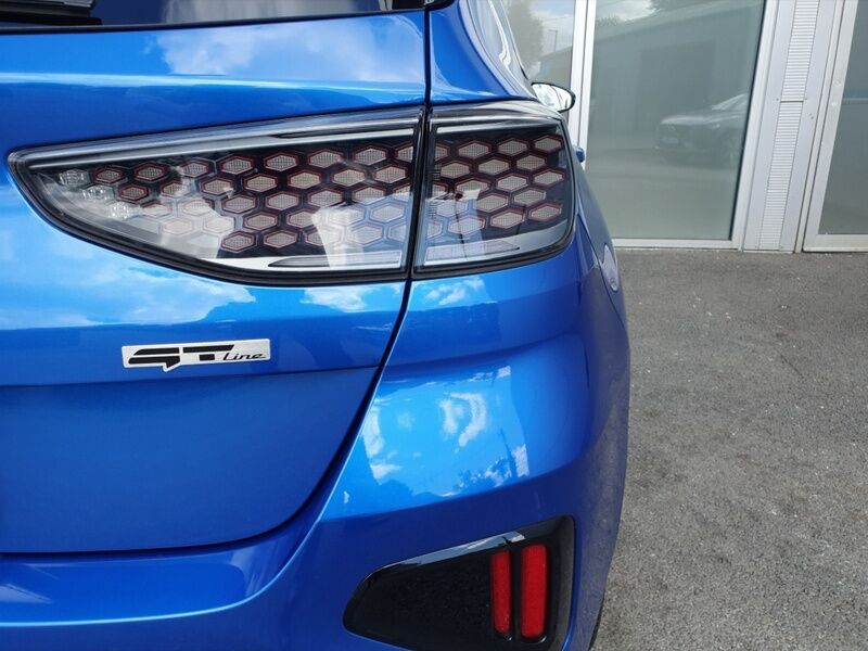 More views of Kia Ceed