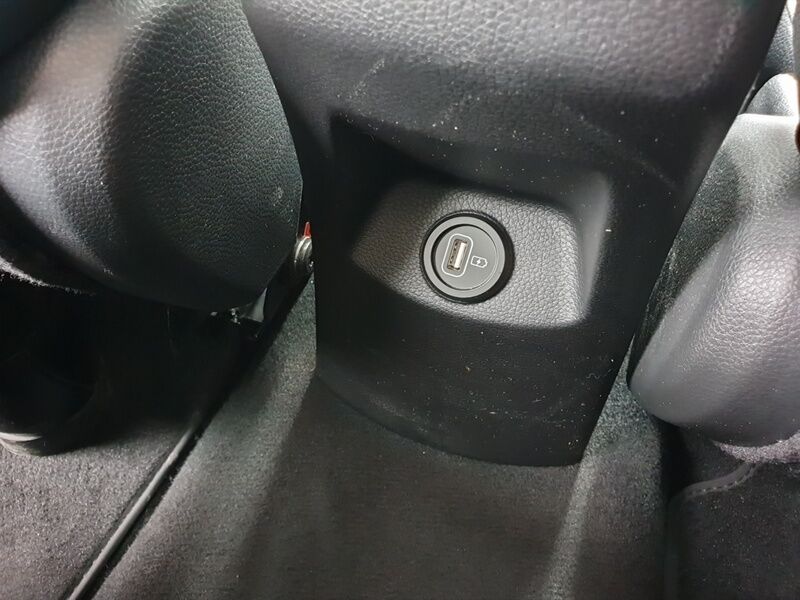 More views of Kia Stonic
