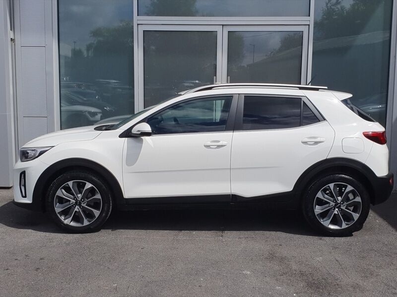 More views of Kia Stonic