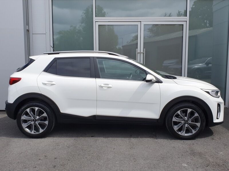 More views of Kia Stonic