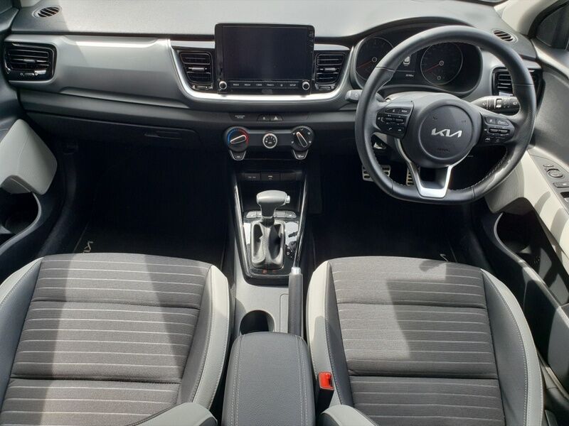 More views of Kia Stonic