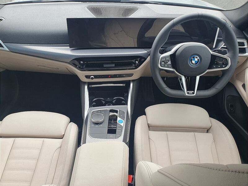 More views of BMW i4